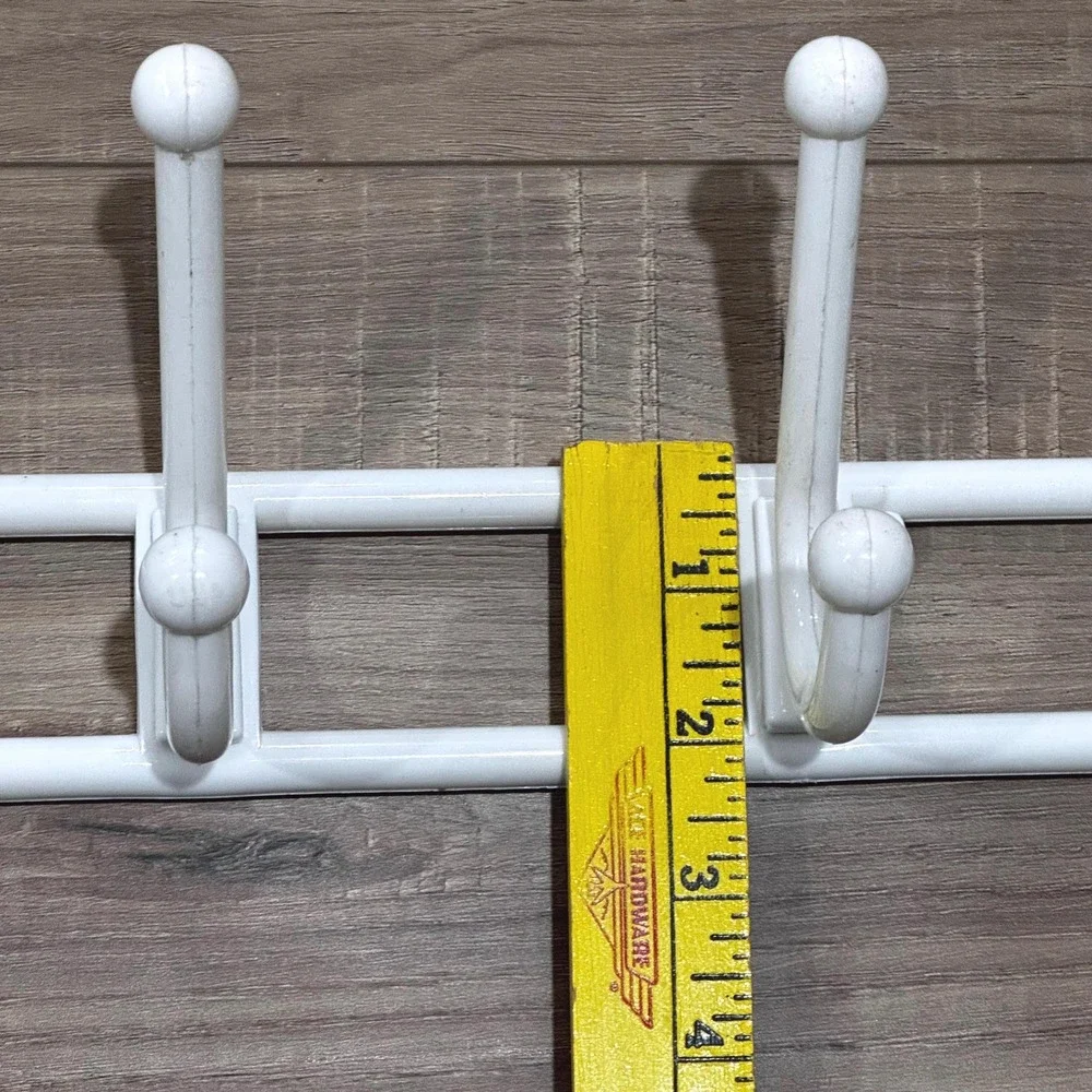Vintage 1980s Yaffa Basic Line Hook Rack: White Plastic, 5 Double Hooks